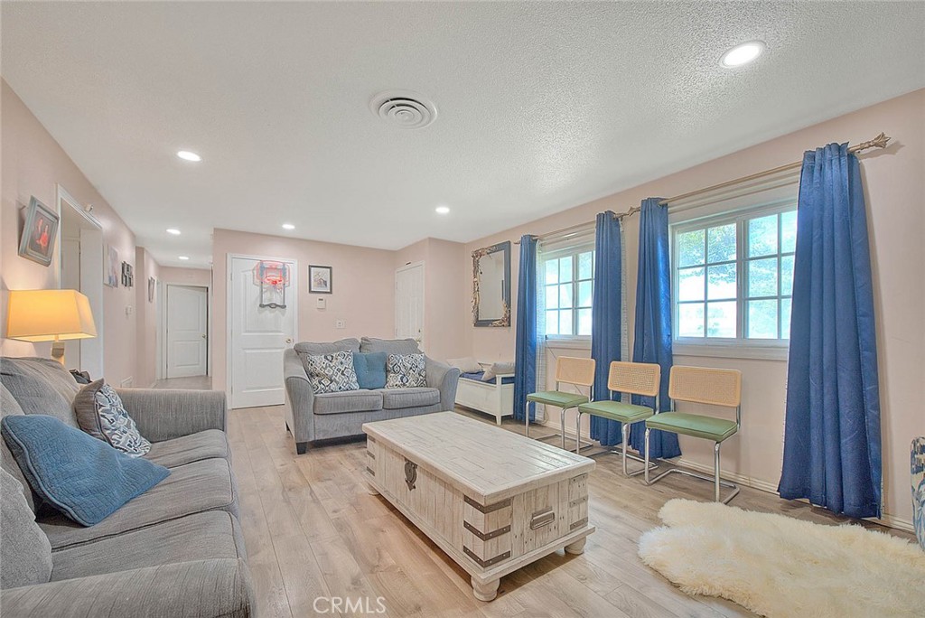 1606 Orange Street Property Photo 7