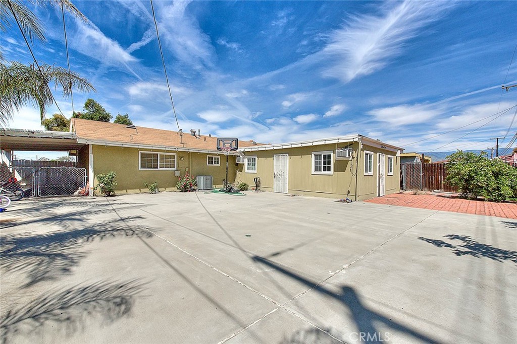 1606 Orange Street Property Photo 45