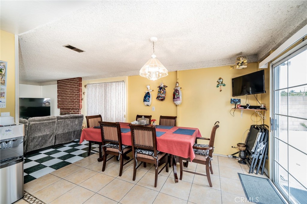 606 S Darney Avenue Property Photo 18