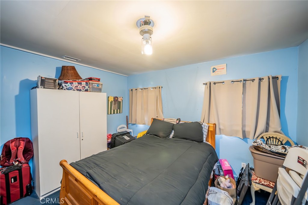 606 S Darney Avenue Property Photo 24