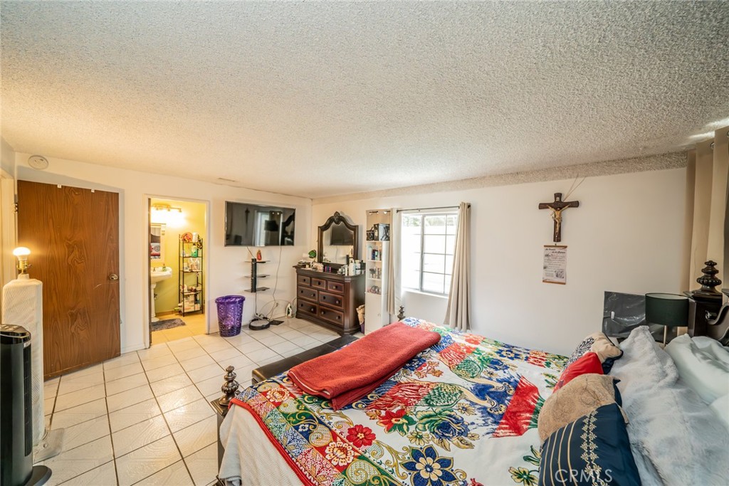 606 S Darney Avenue Property Photo 28