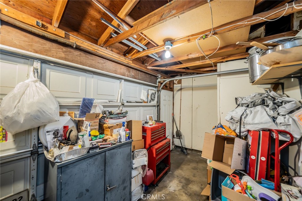 606 S Darney Avenue Property Photo 33