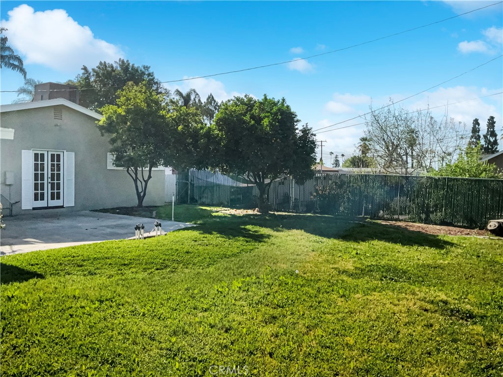 529 Esther Way Property Photo 11