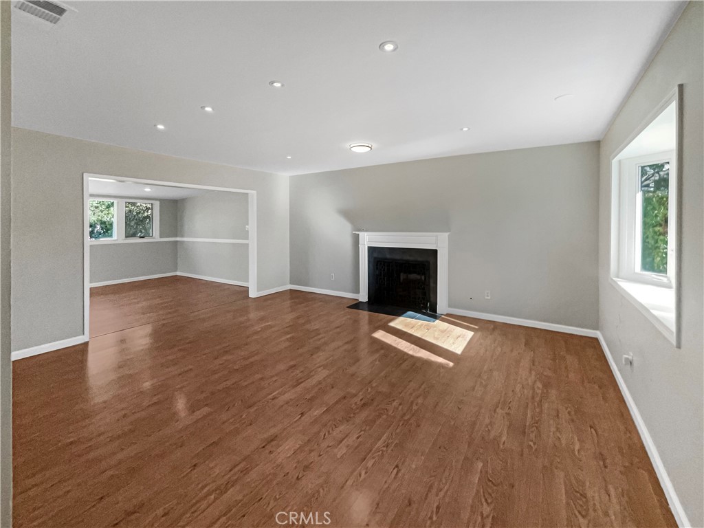 529 Esther Way Property Photo 38