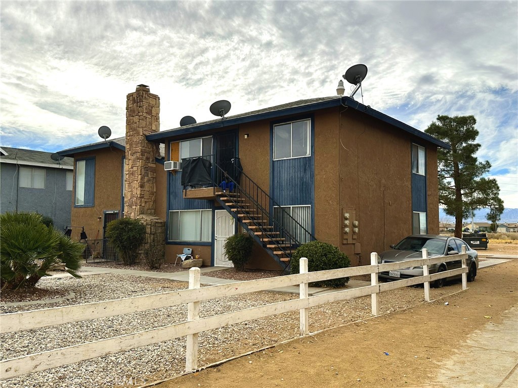 18140 Poinciana Road Property Photo