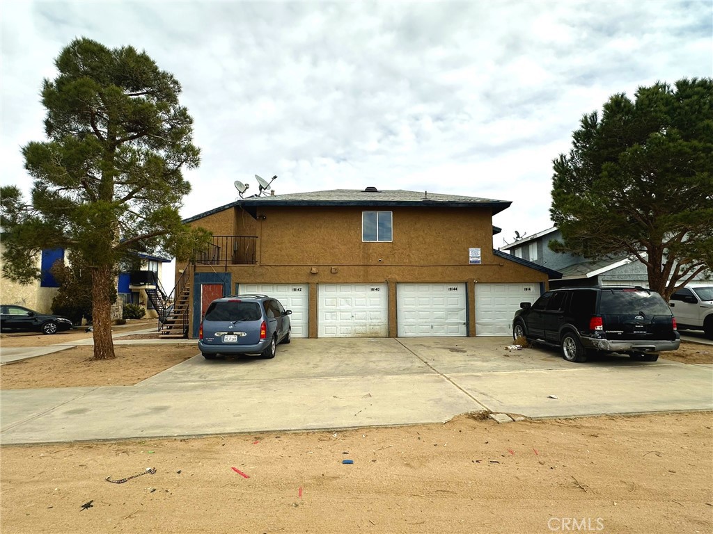 18140 Poinciana Road Property Photo 5
