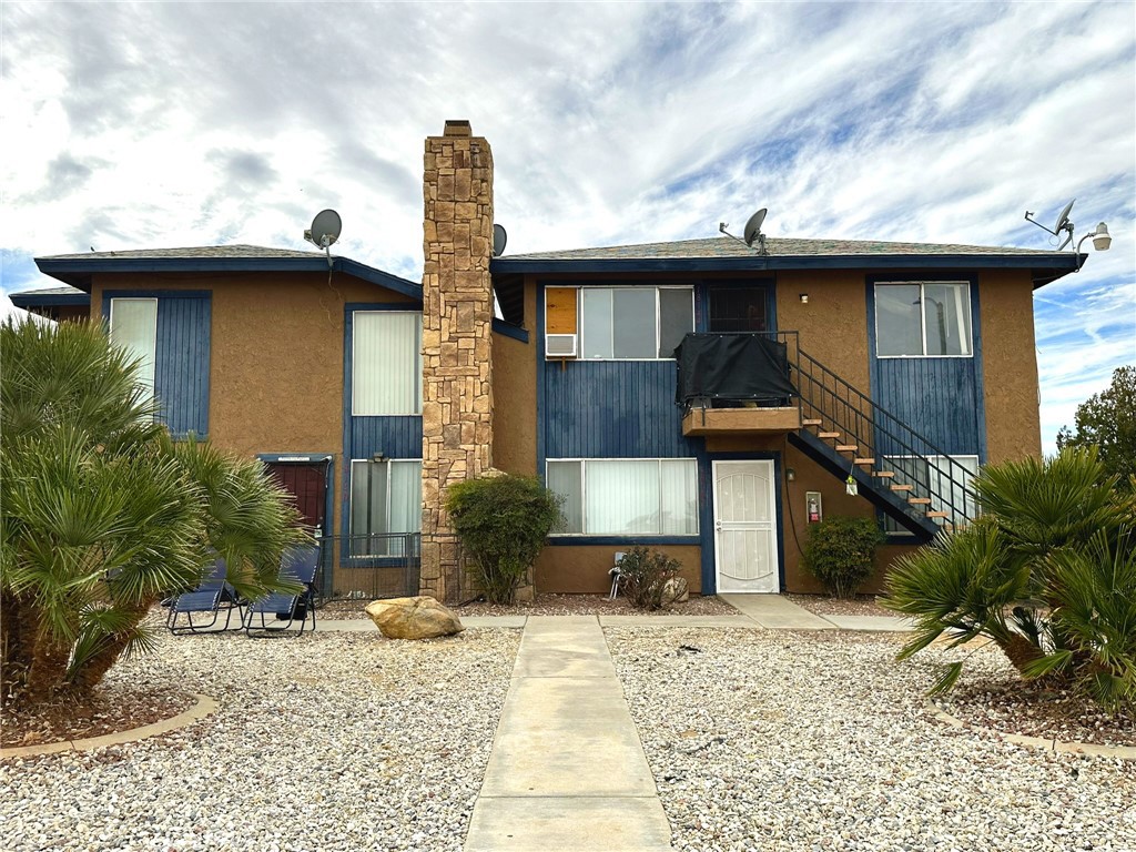 18140 Poinciana Road Property Photo 11