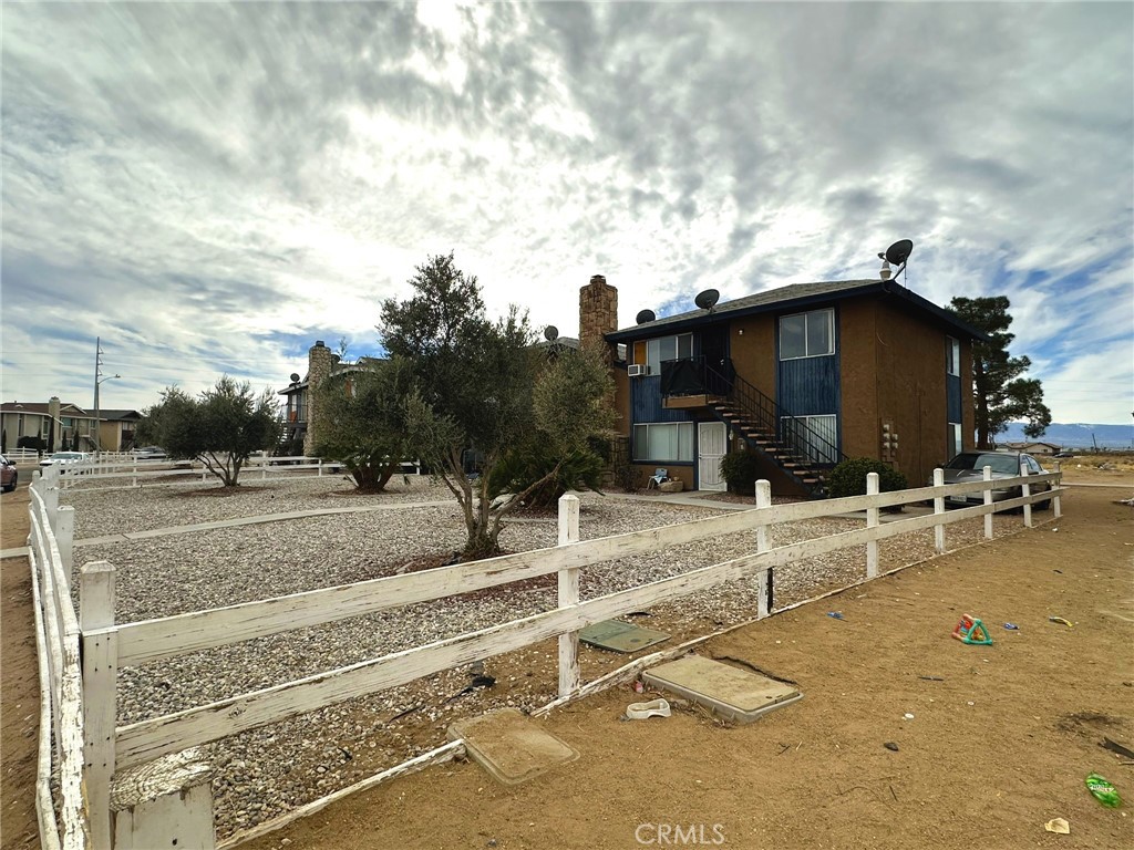 18140 Poinciana Road Property Photo 13