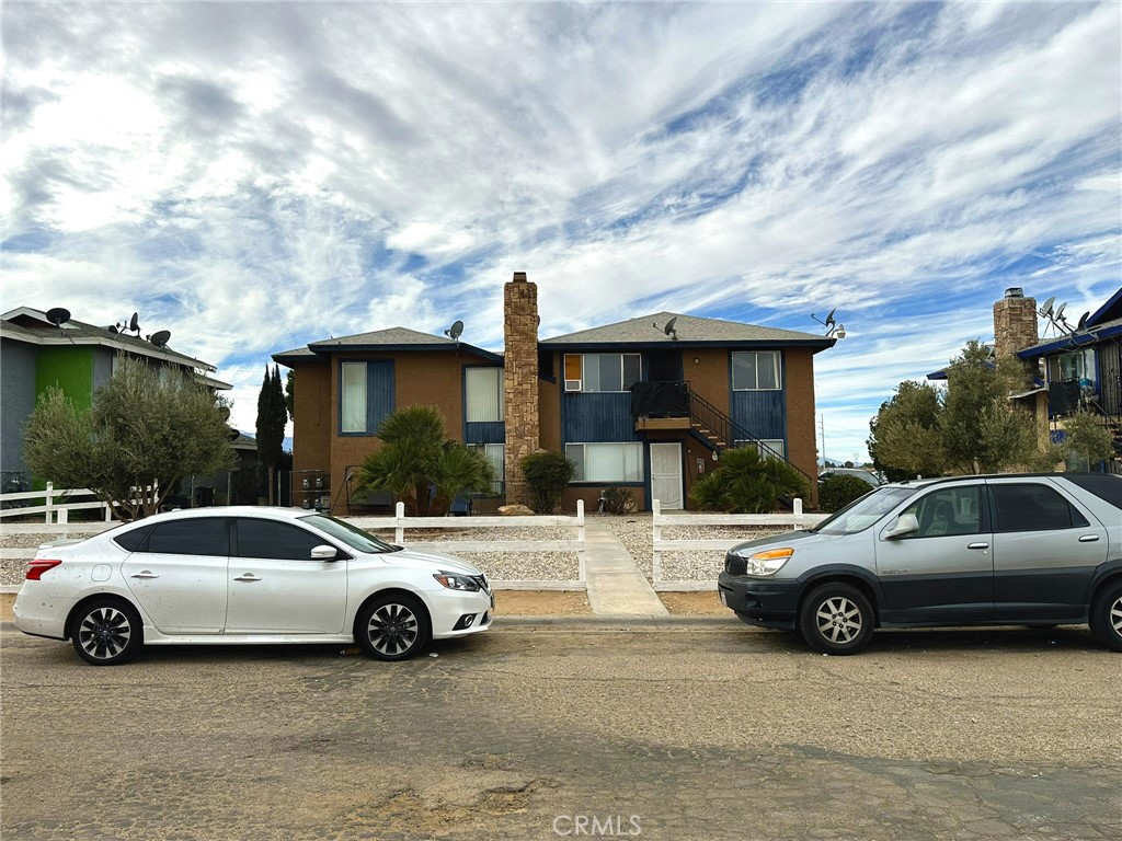 18140 Poinciana Road Property Photo 14