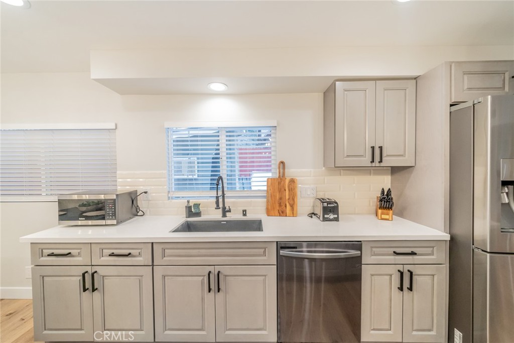707 Rocky Property Photo 11