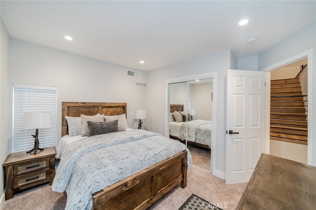 707 Rocky Property Photo 18