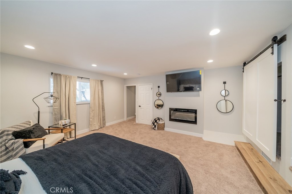 707 Rocky Property Photo 29