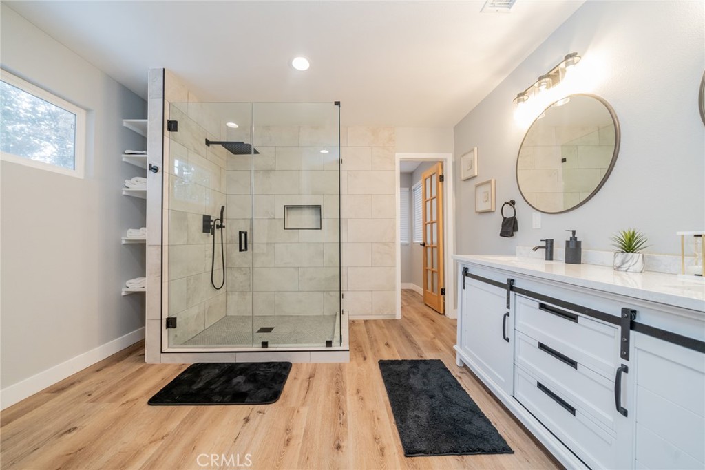 707 Rocky Property Photo 31