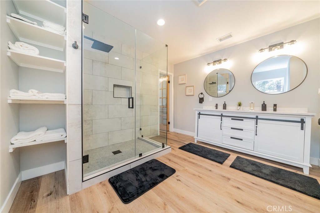 707 Rocky Property Photo 32