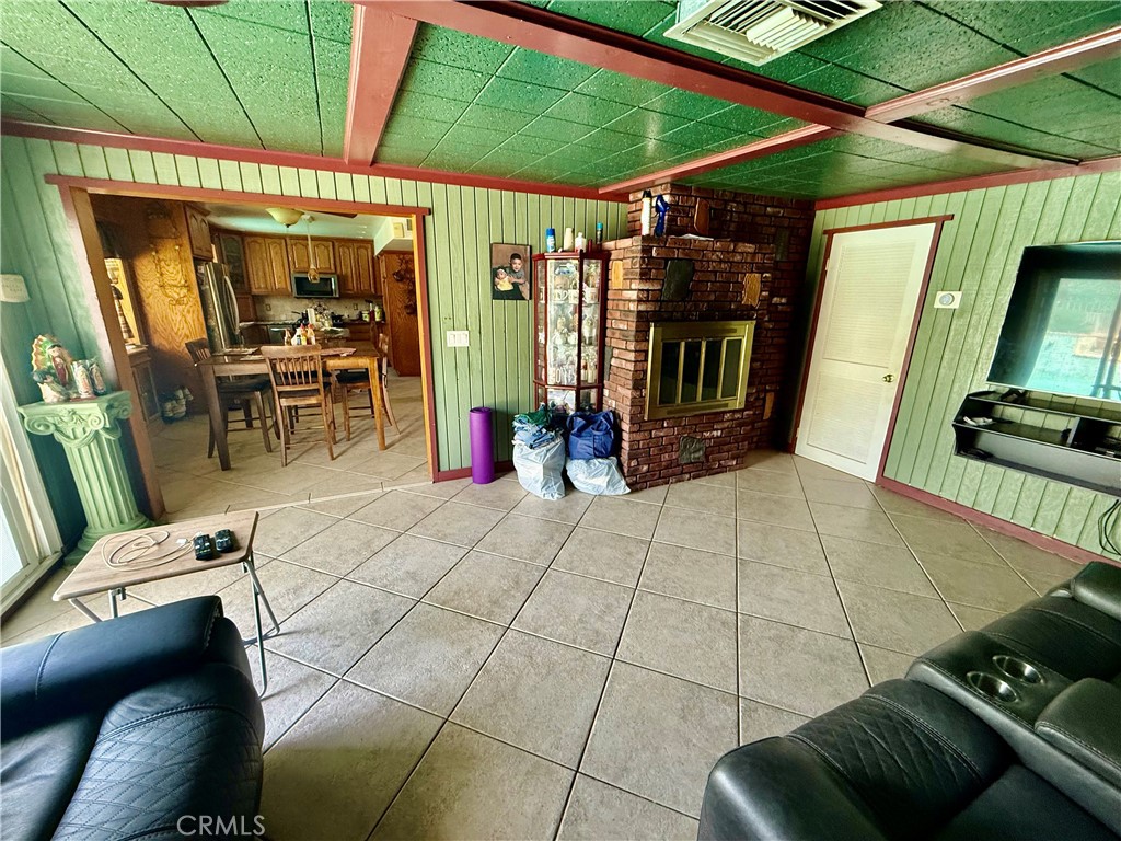 5450 Acacia Avenue Property Photo 16