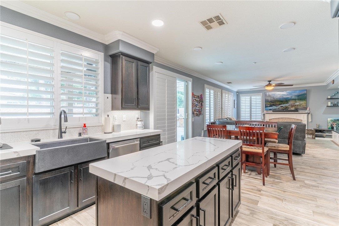 15455 American Way Property Photo 15
