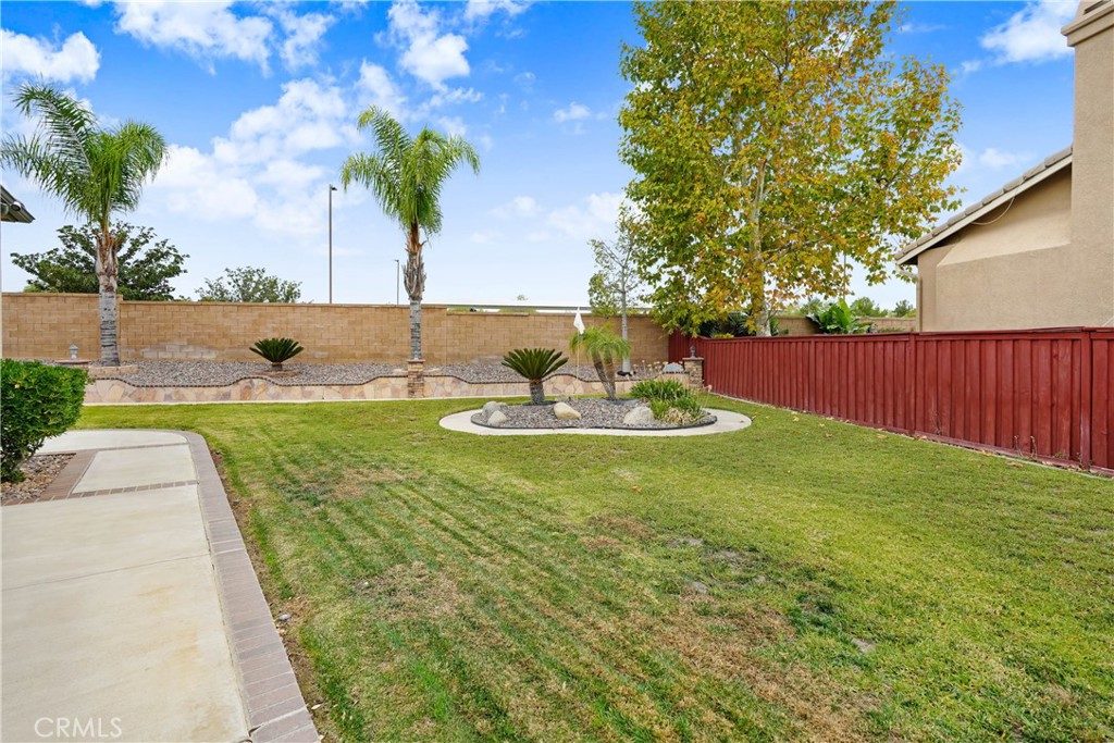 11565 Legends Lane Property Photo 38