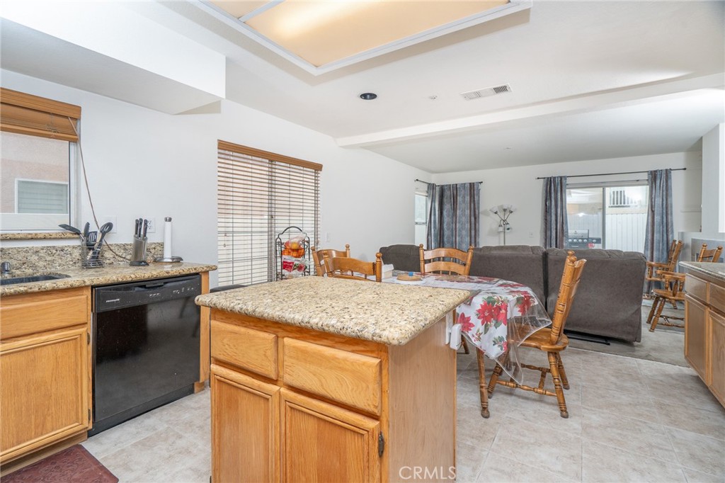 8082 Milan Court Property Photo 7