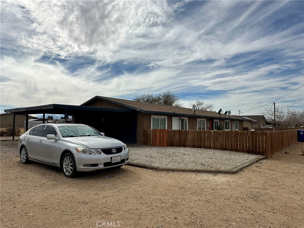 11895 White Avenue Property Photo 17