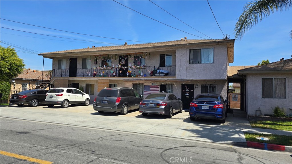 4301 E 60th Street Property Photo 1