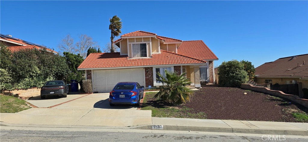 6483 N Walnut Avenue Property Photo 1
