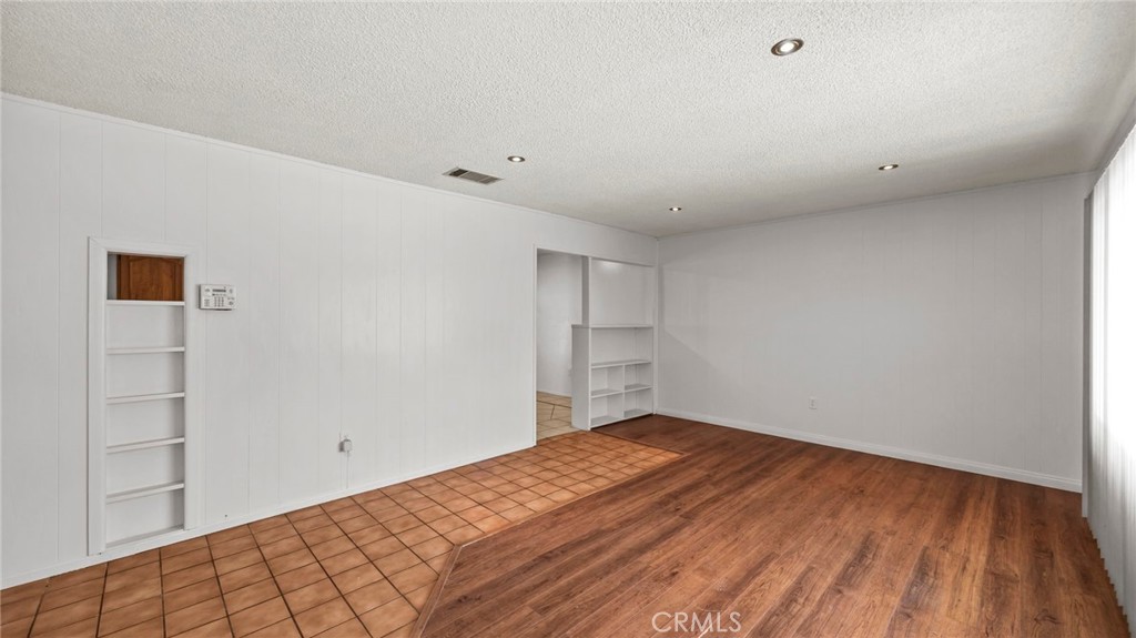 1190 S Willow Avenue Property Photo 3