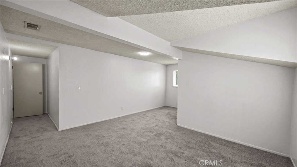 1190 S Willow Avenue Property Photo 17