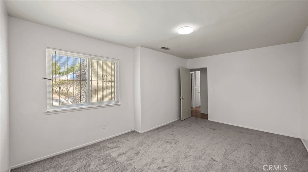 1190 S Willow Avenue Property Photo 21