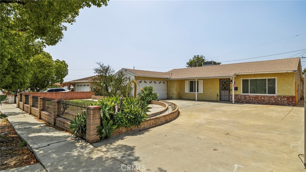 1190 S Willow Avenue Property Photo 31