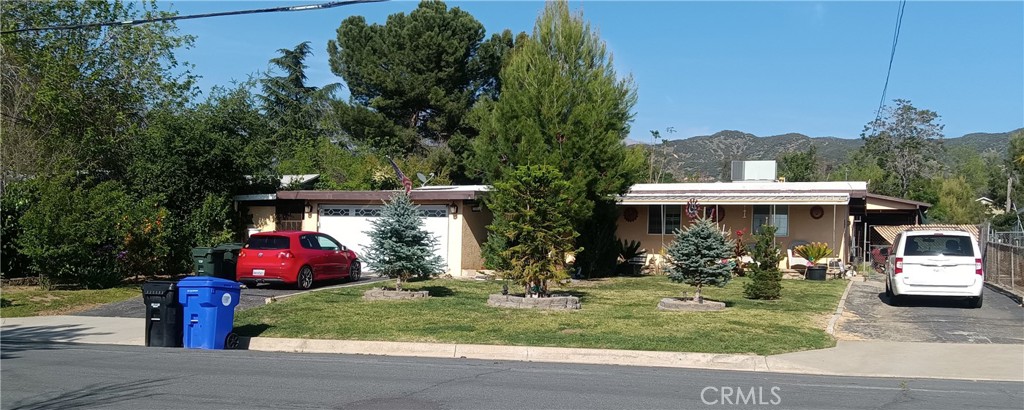 12055 Douglas Street Property Photo