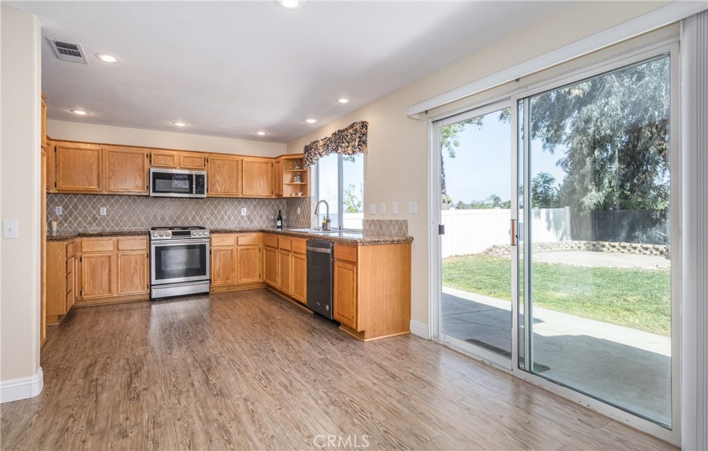 33586 Brushy Hollow Drive Property Photo 11