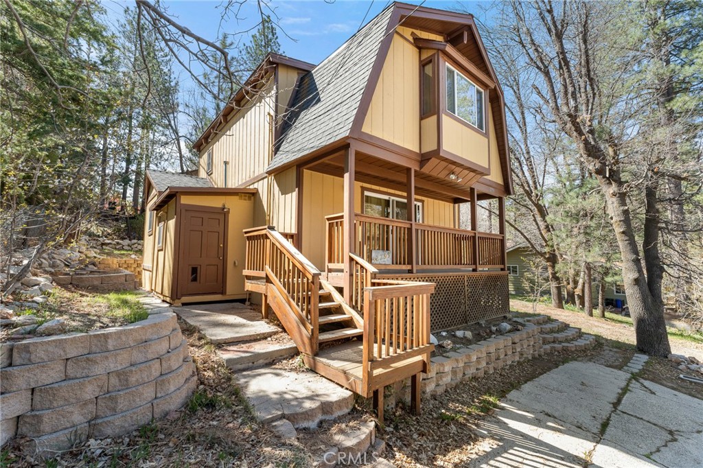 32799 Badger Property Photo 1