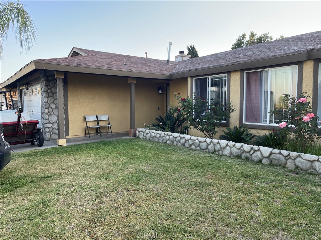 554 N Macy Street Property Photo 2