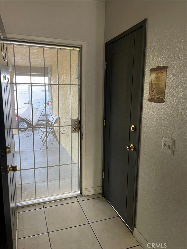 554 N Macy Street Property Photo 7