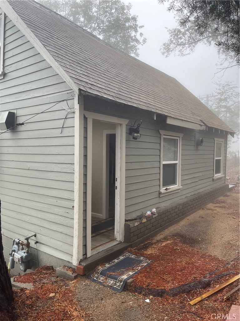 26308 Jacqueline Road Property Photo 1