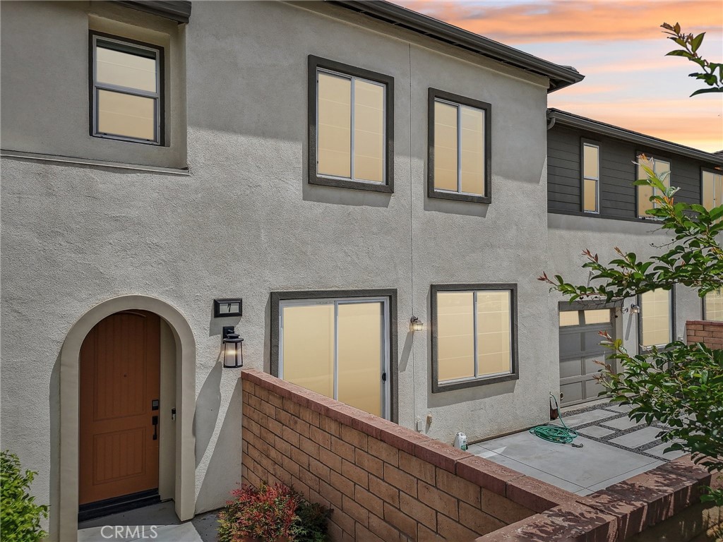 3860 S Oasis Paseo 7 Property Photo 1