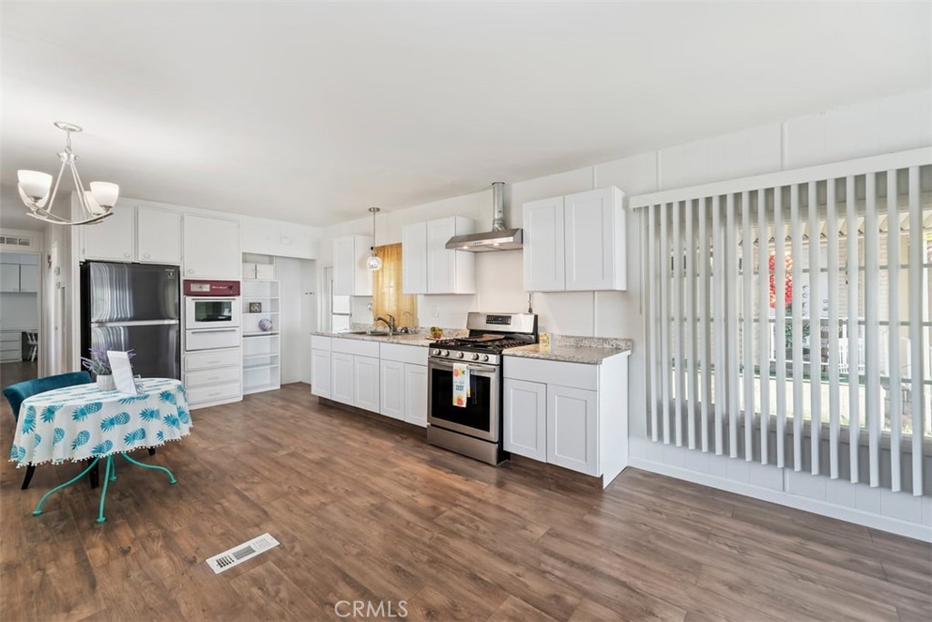 721 Sunset Avenue 33 Property Photo 5
