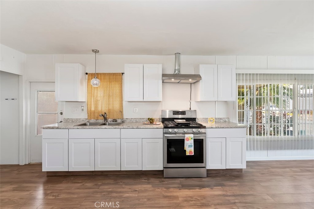 721 Sunset Avenue 33 Property Photo 6