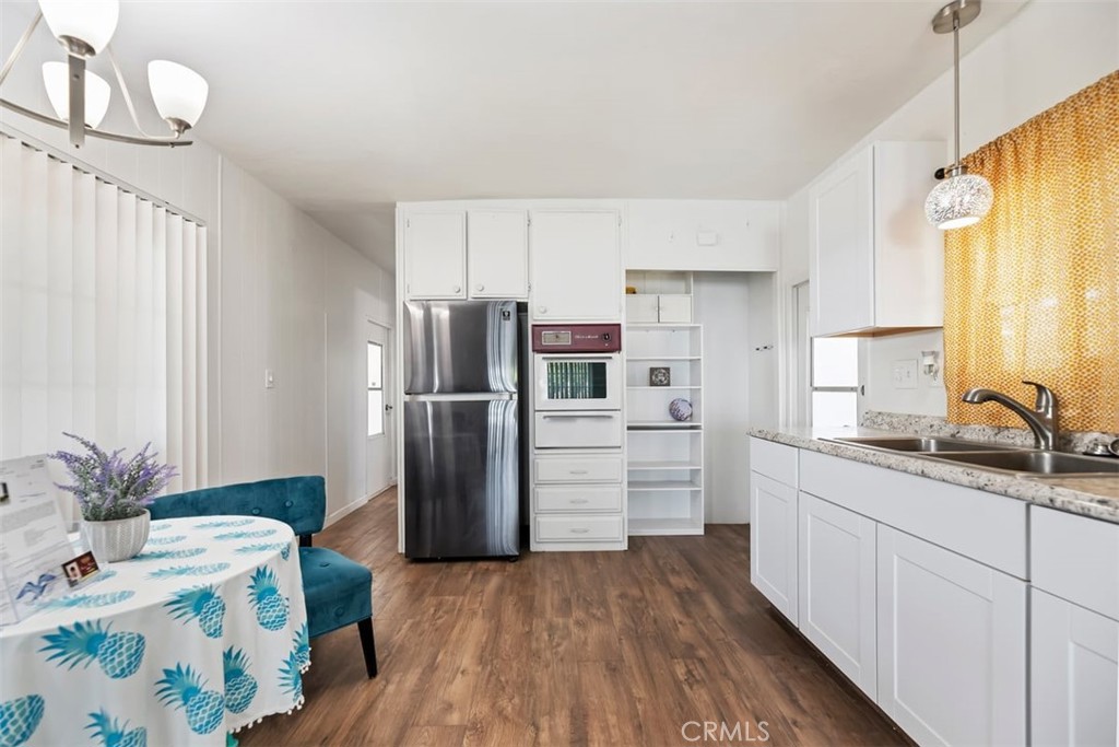 721 Sunset Avenue 33 Property Photo 7