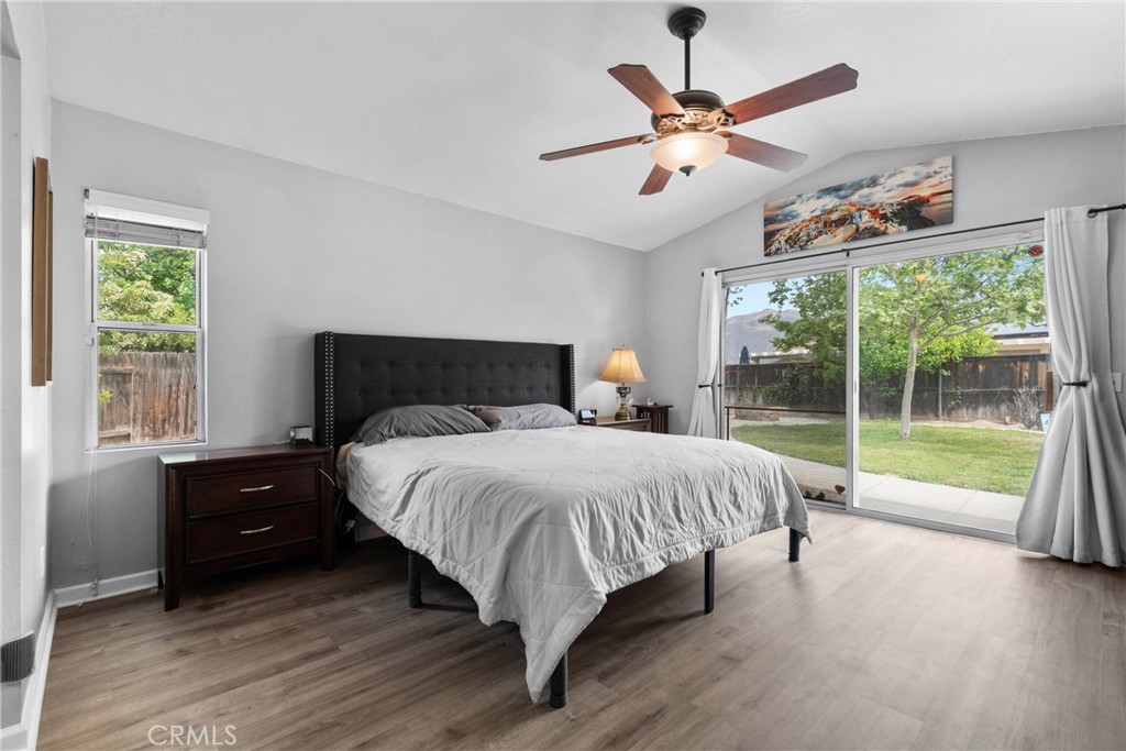1915 Alsace Court Property Photo 18