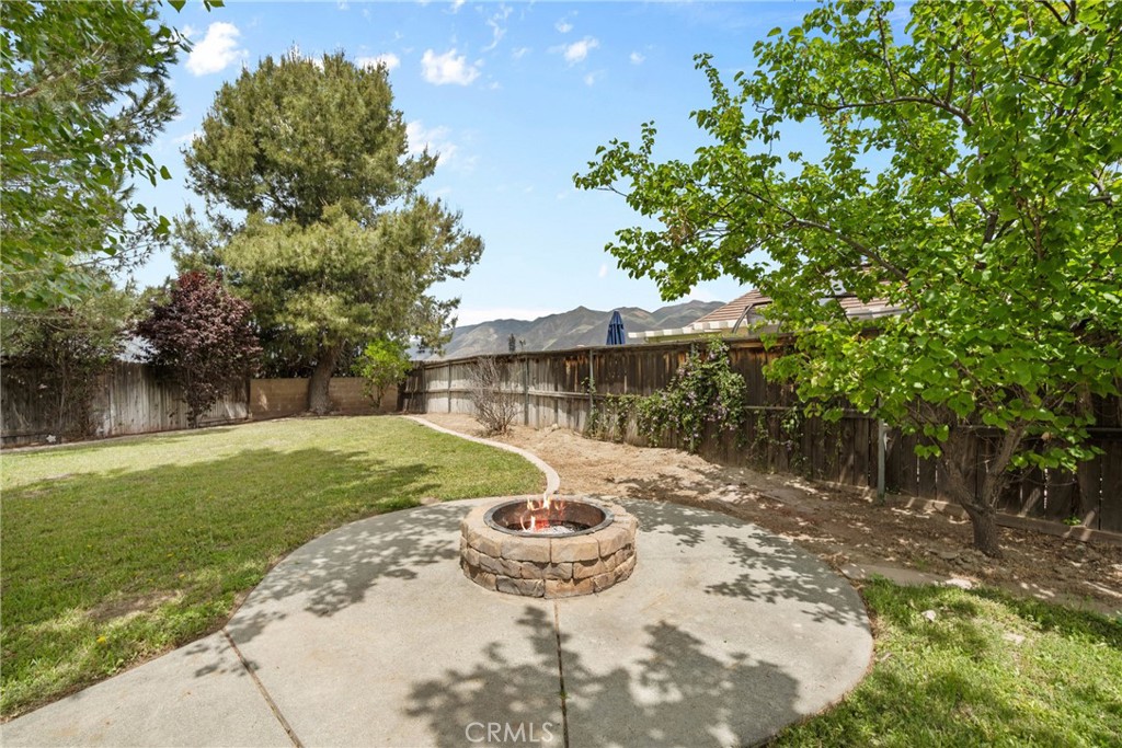 1915 Alsace Court Property Photo 32