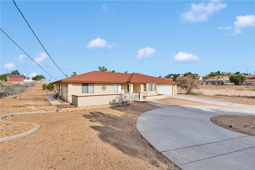 11124 Orchid Avenue Property Photo 3
