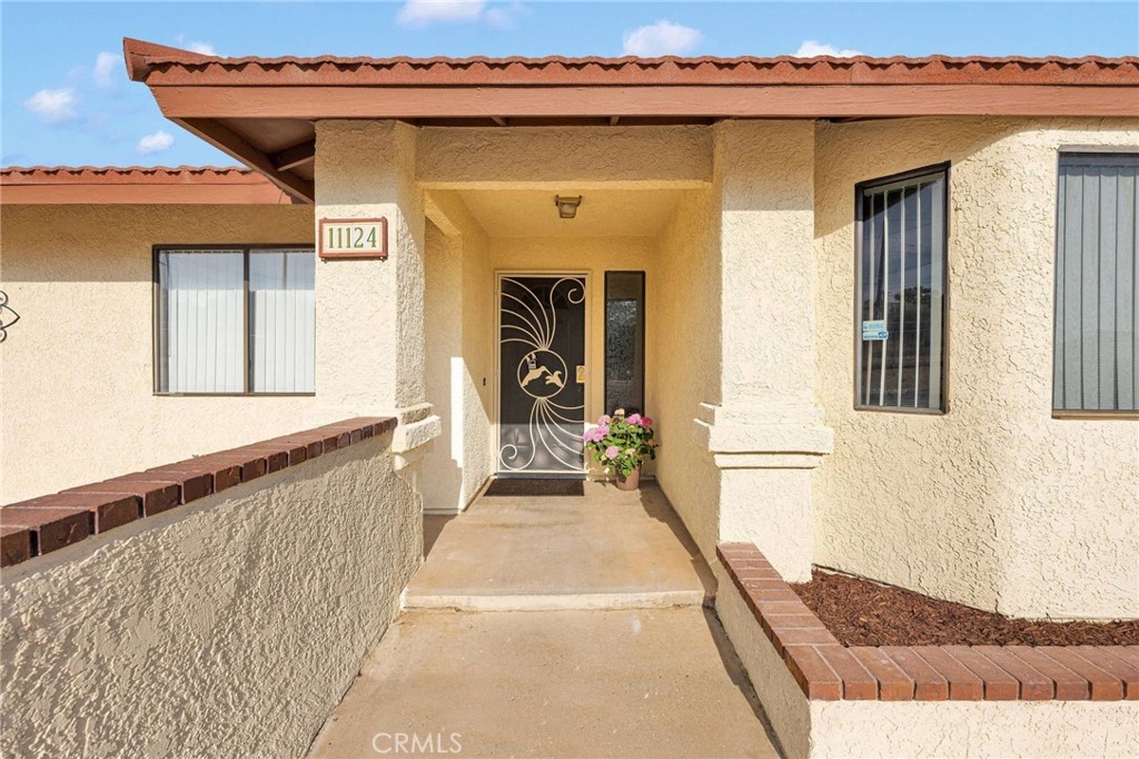 11124 Orchid Avenue Property Photo 5