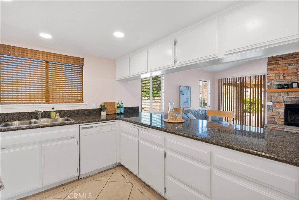 11124 Orchid Avenue Property Photo 14
