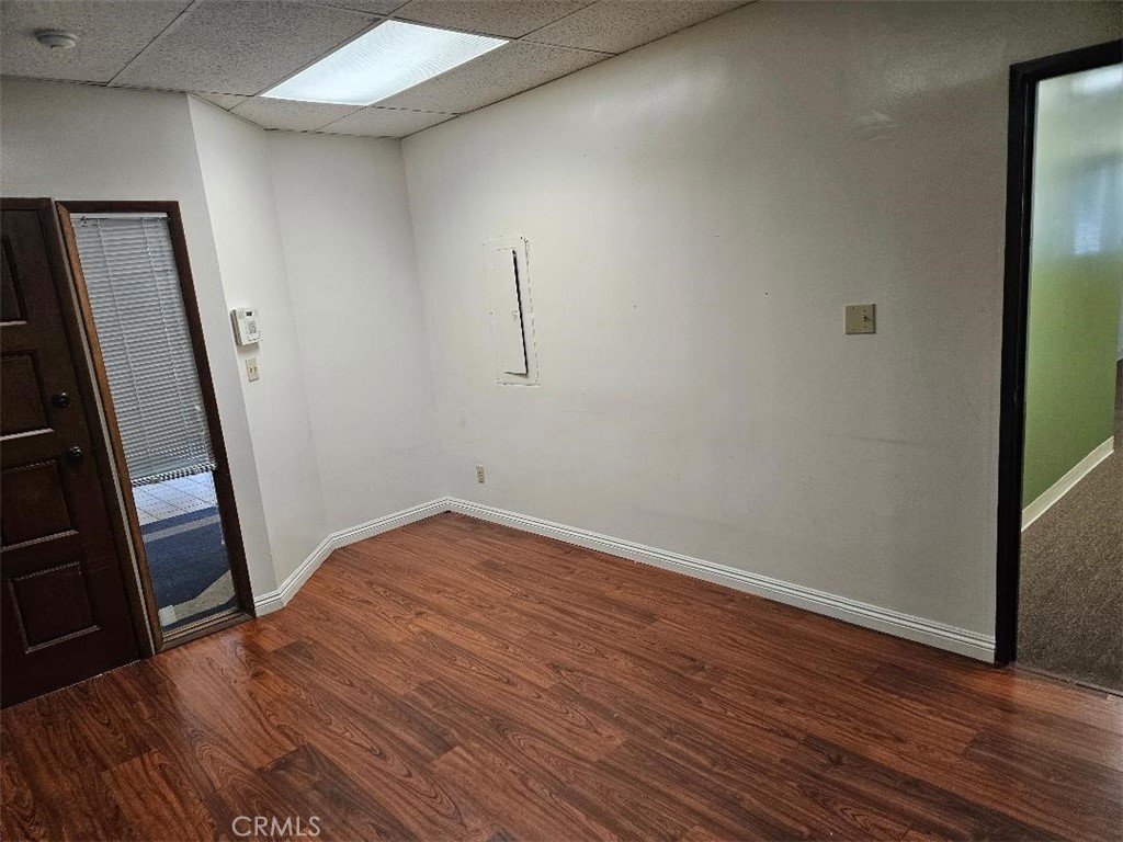 5750 Division Property Photo 13