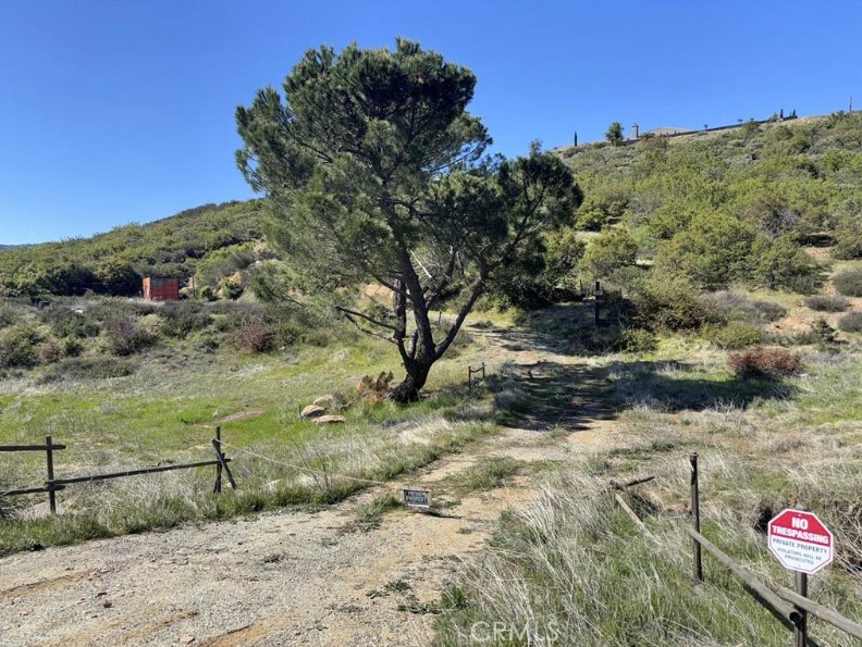47385 Woodcliff Drive Property Photo 1