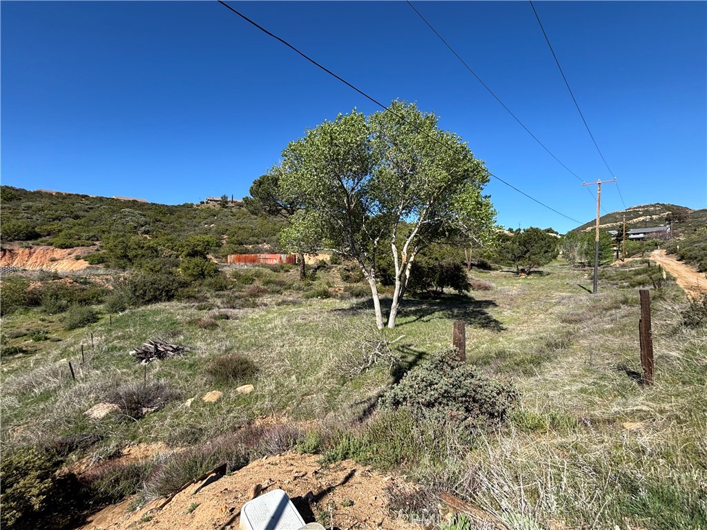 47385 Woodcliff Drive Property Photo 6