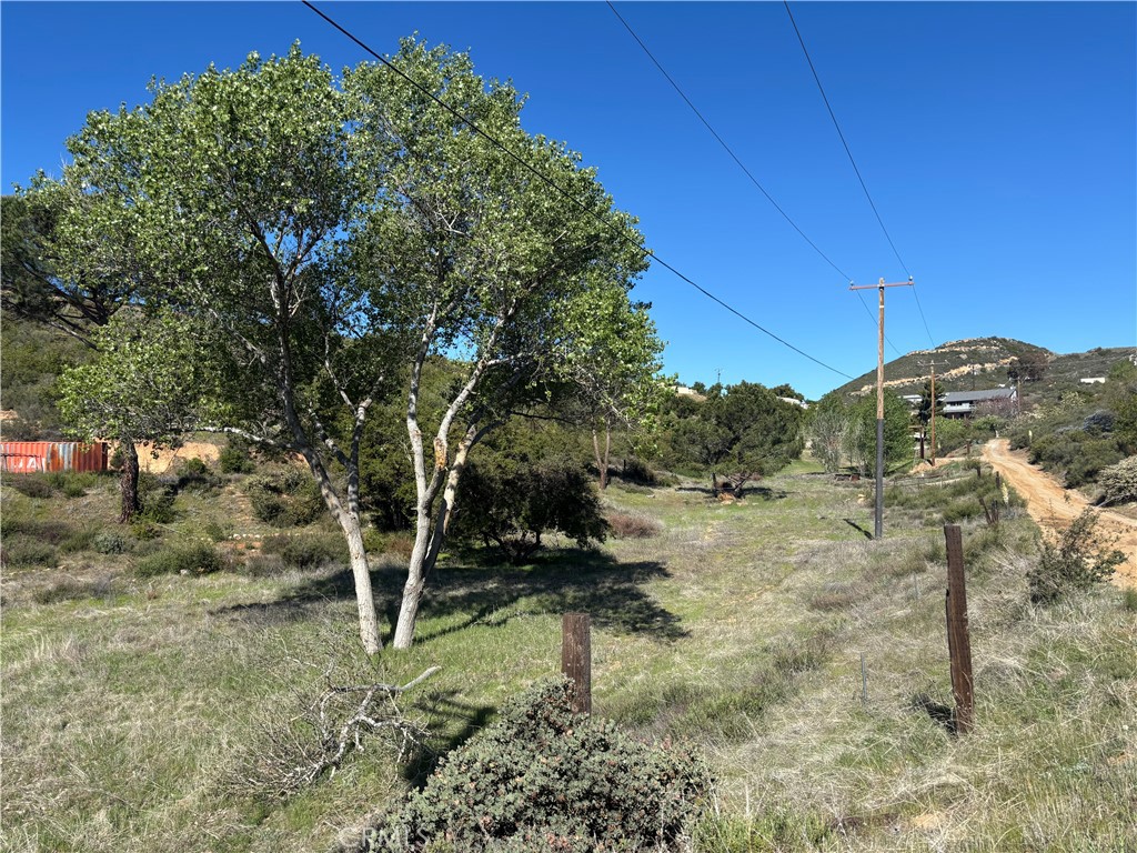 47385 Woodcliff Drive Property Photo 10