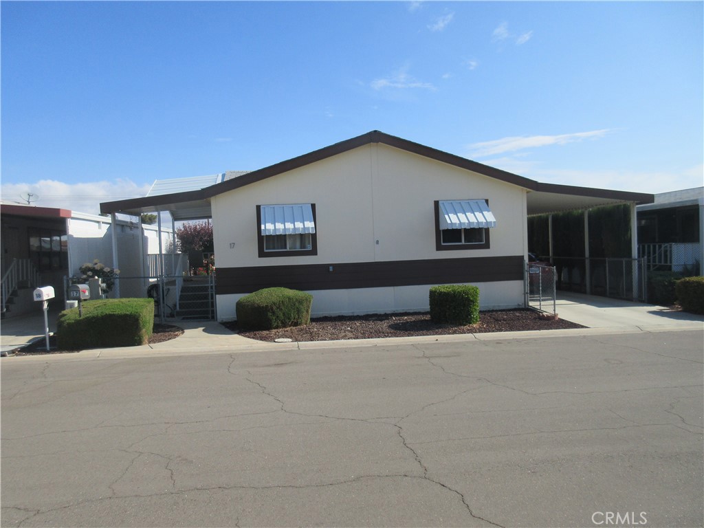 9161 Santa Fe Avenue E 17 Property Photo 1