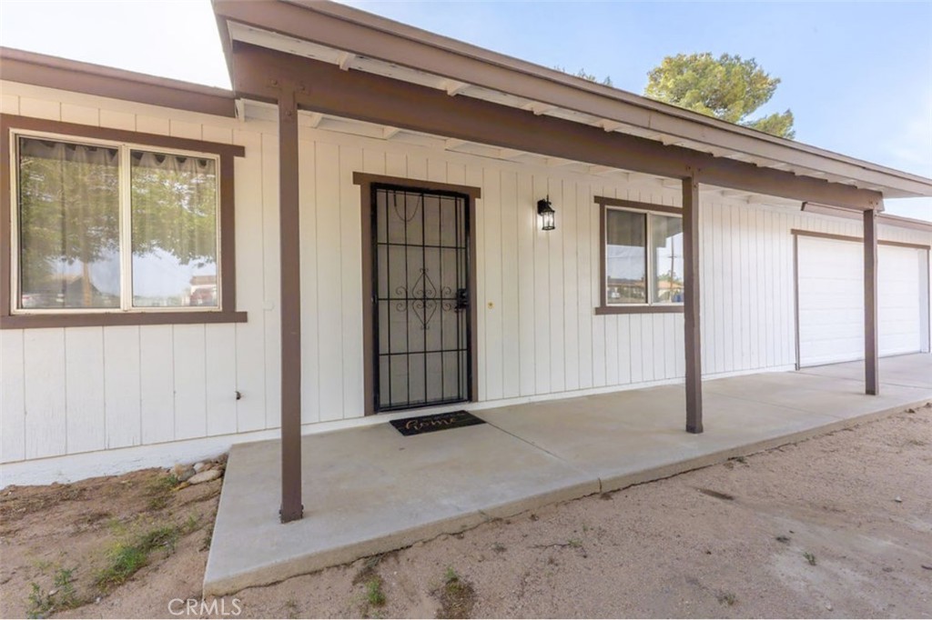 10657 Pinon Avenue Property Photo 3